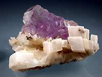 fluorite and dolomite. Collection Gilles Emringer